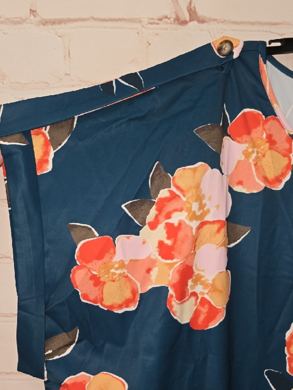 BloomChic floral print blouse in teal orange & pink flowers Size 22/24 NWT - Picture 3 of 10